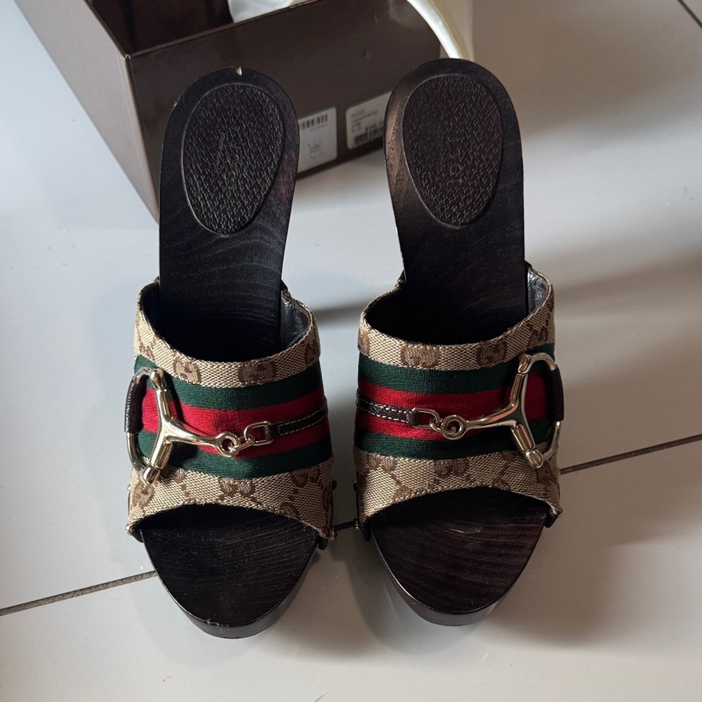 Gucci Women's Black and Brown Heeled Mules - Picture 2 of 8